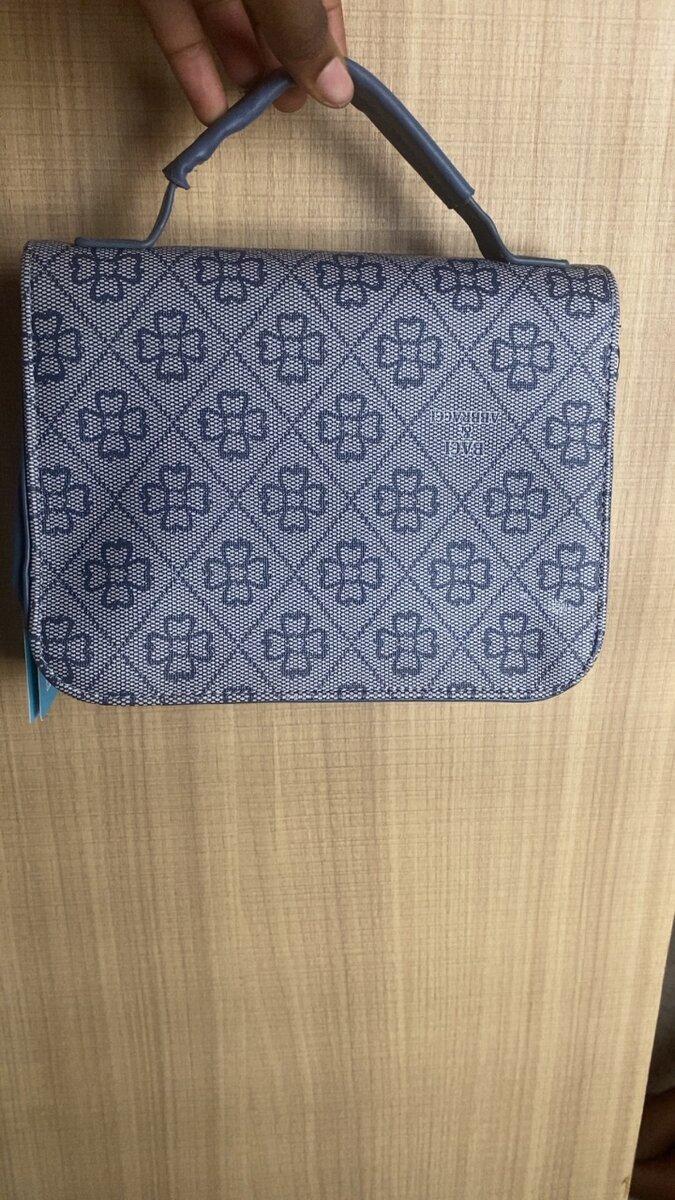 Sacoche élégante à fleurs