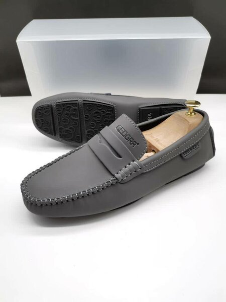 Chaussure Tods homme