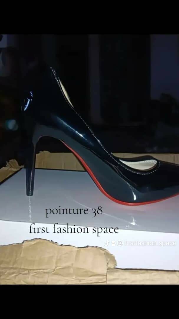 Escarpins Élégants en Cuir Verni