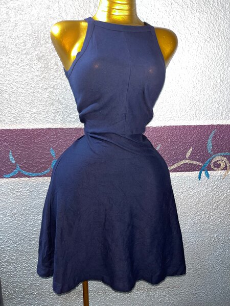 Robe élégante sans manches