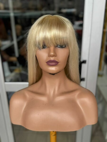 Perruque Blonde à Frange