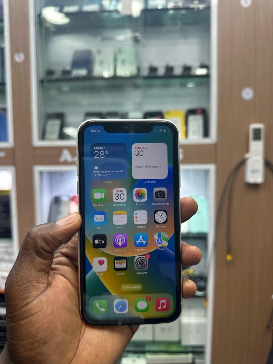 11 simple 64gb sans id