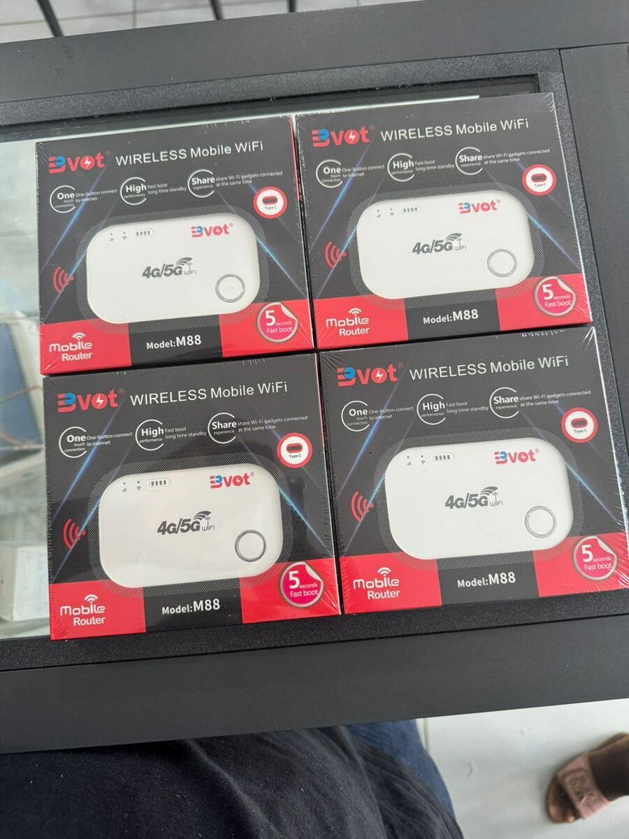 WIFI POCKET BVOT M88 UNIVERSEL