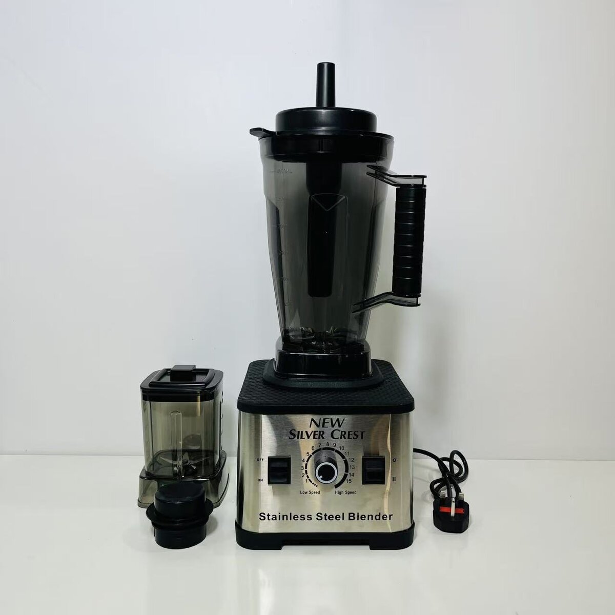 4L Silver Crest 8 blade