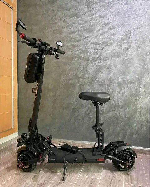 Trottinette Électrique Tout-Terrain