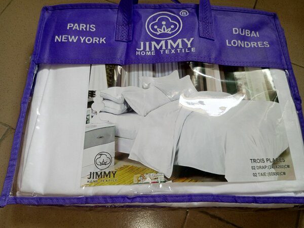 Parure de lit et embrasses