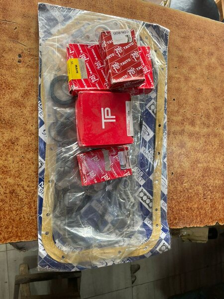 Engine Gasket Kit for Cars