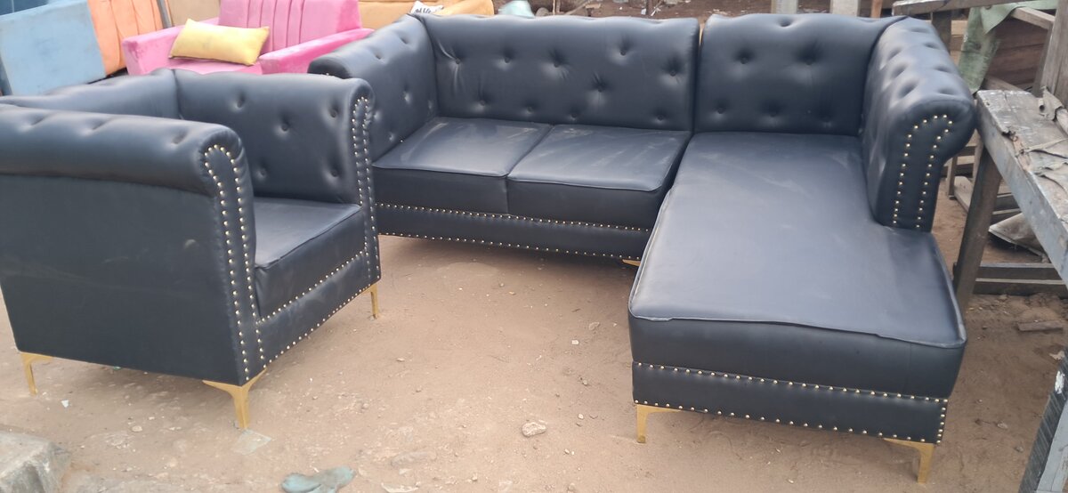 Canapé d'angle en cuir élégant