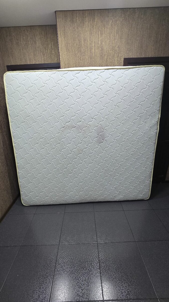 Матрац 210×190