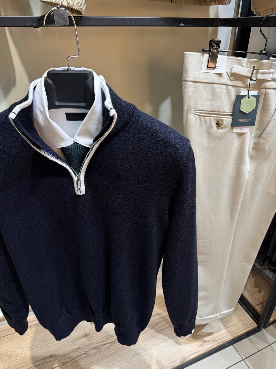 Полузамок :М. L. XL. 2xl. 3xl.