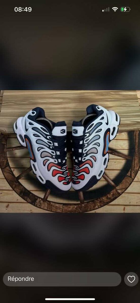 Nike Air Max Tuned Sneakers