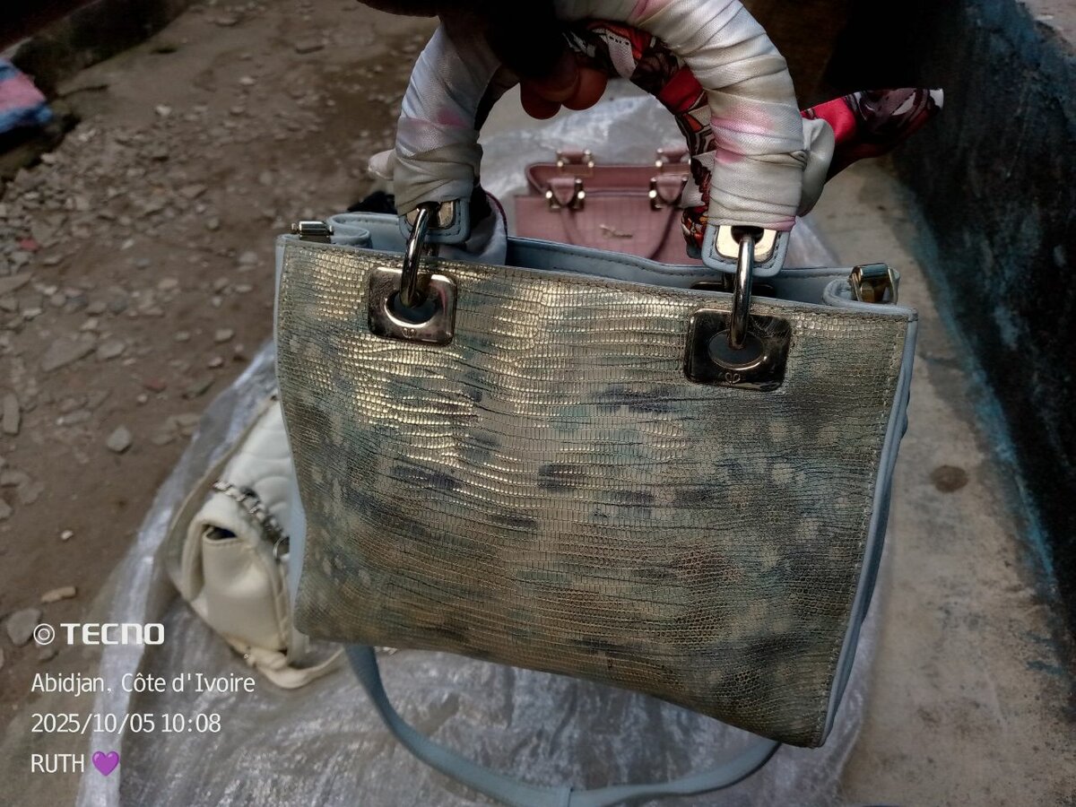 Sac à main élégant bleu