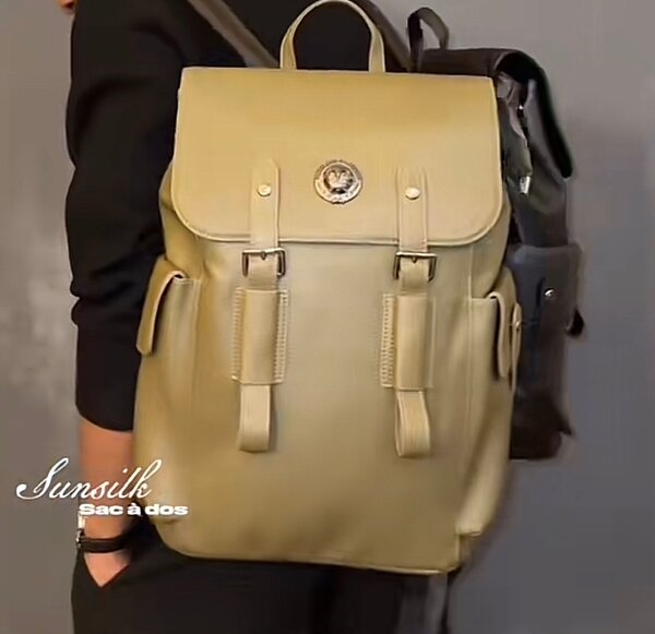 Sac à dos en cuir vert