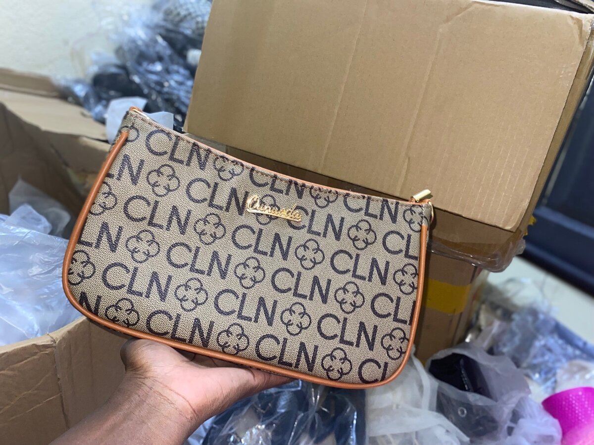 Sac à main tendance en toile