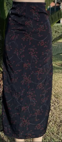 Beautiful elegant women's  floral skirt size:M