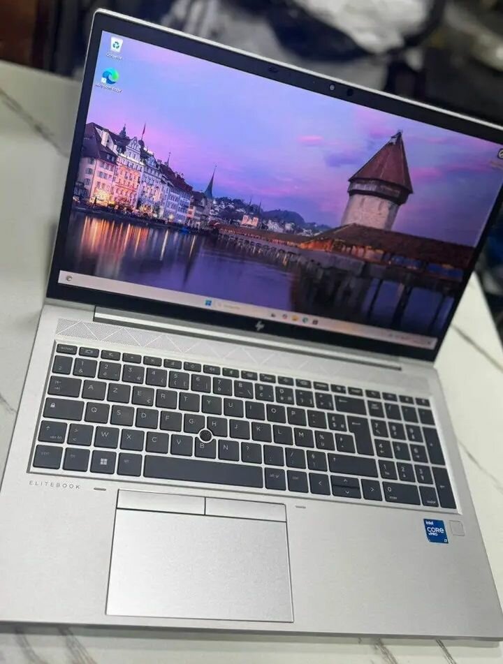 Ordinateur Portable HP EliteBook