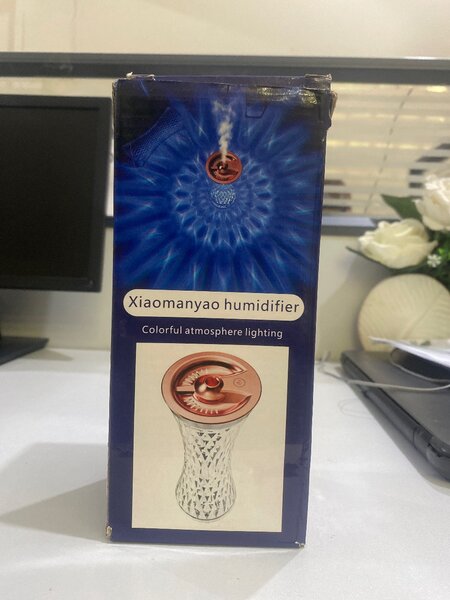 Crystal light humidifier