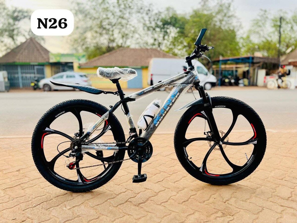 Vélo VTT tout-terrain robuste