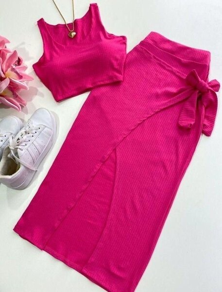 Robe élégante à manches bouffantes