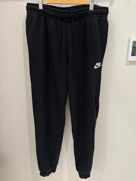 Nike Joggers