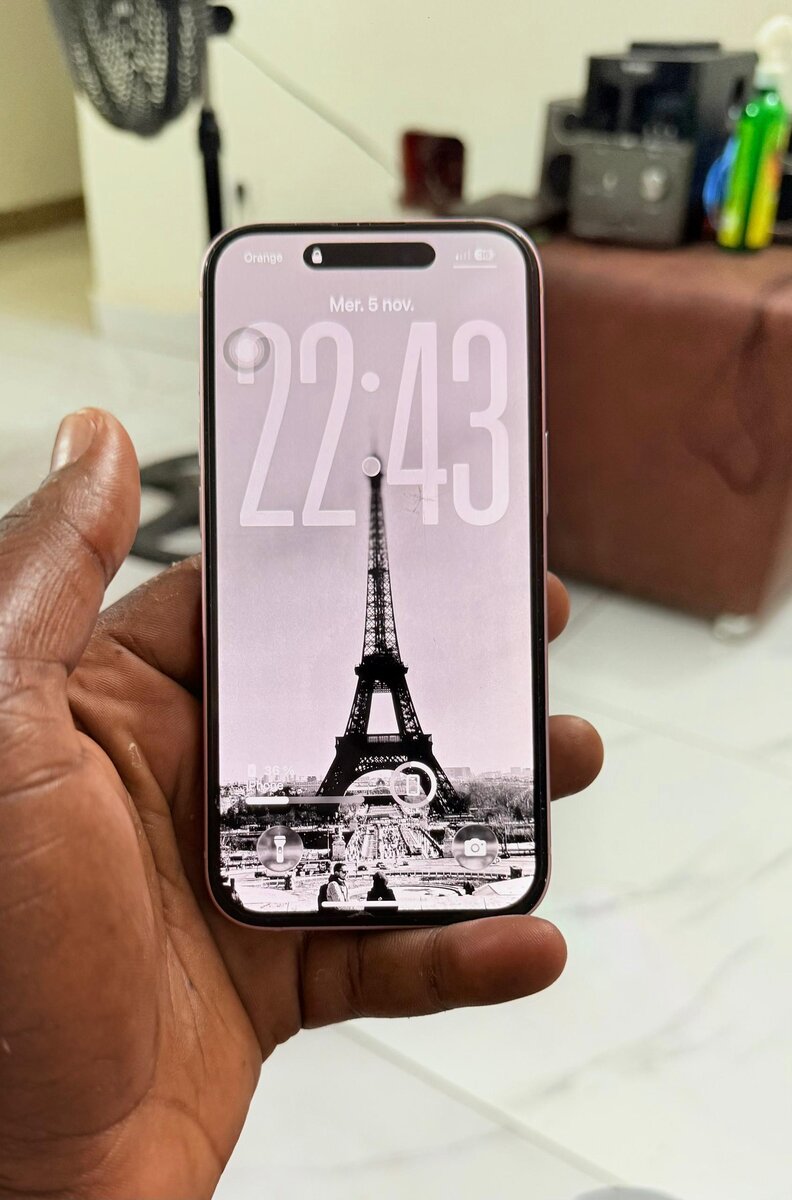 Iphone 15 simple 128gb