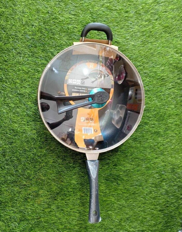 34 cm non stick frying pan with lid