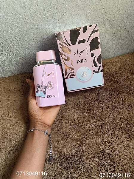 Parfum Floral Féminin Isra