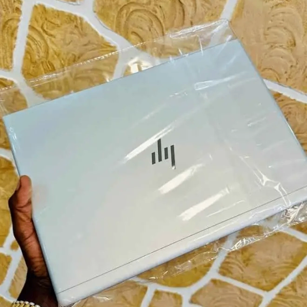 Ordinateur Portable Moderne