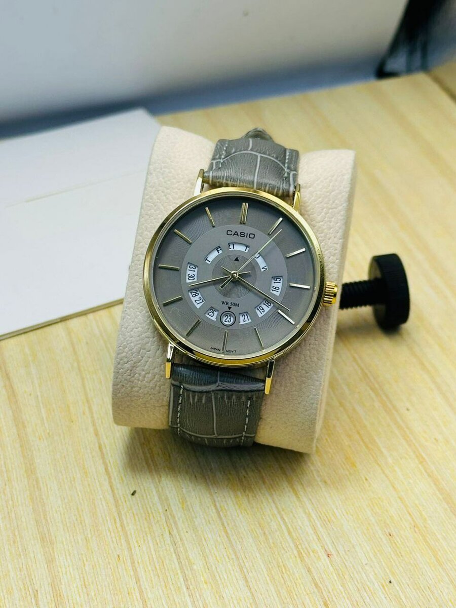 Montre Casio élégante