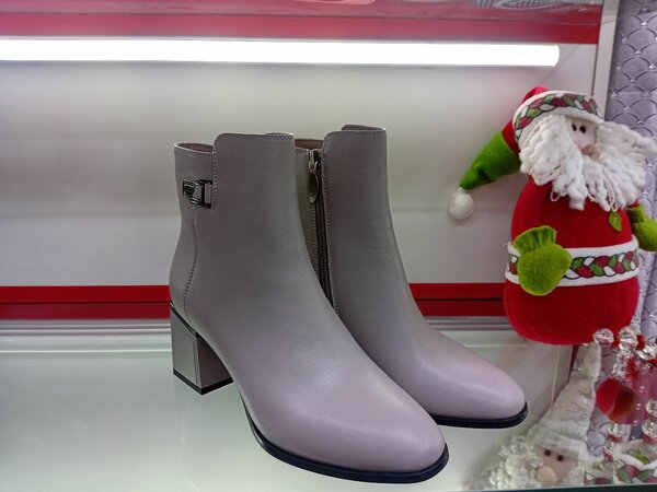 Ботинки демисезонка,натуральная кожа