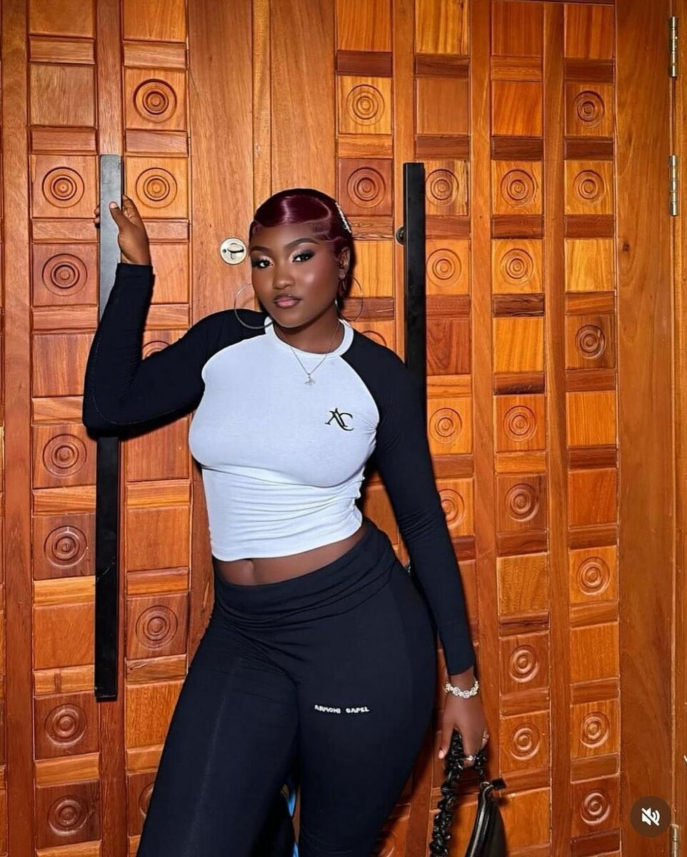 Robe longue élégante fendue