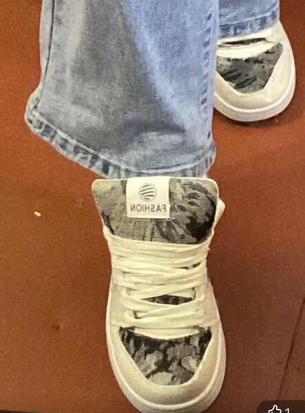 Baskets casual blanches tendance