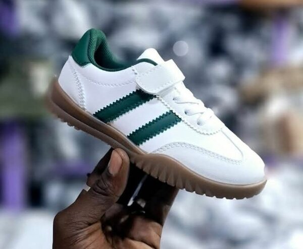 Chaussures enfant sport style