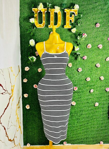 Robe longue rayée chic