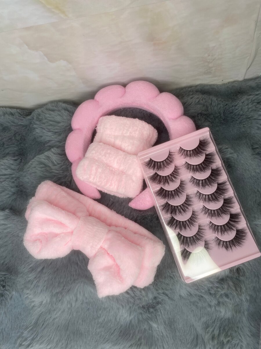 Ensemble Bandeaux et Faux Cils