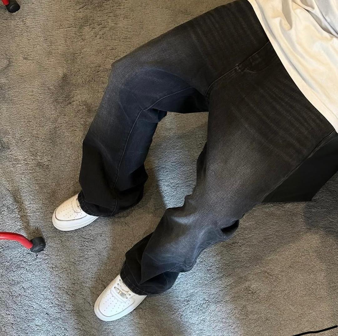 Jeans homme droit et élégant