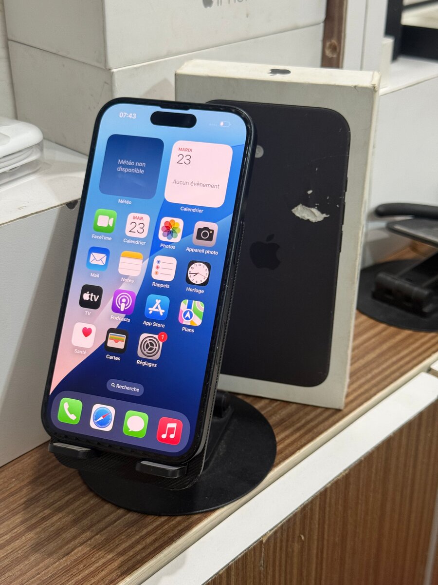 iPhone 16 128gb avec carton