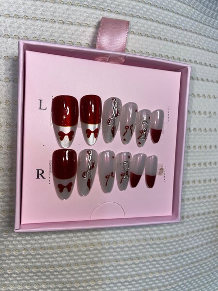 Ongles Précollés Élégants