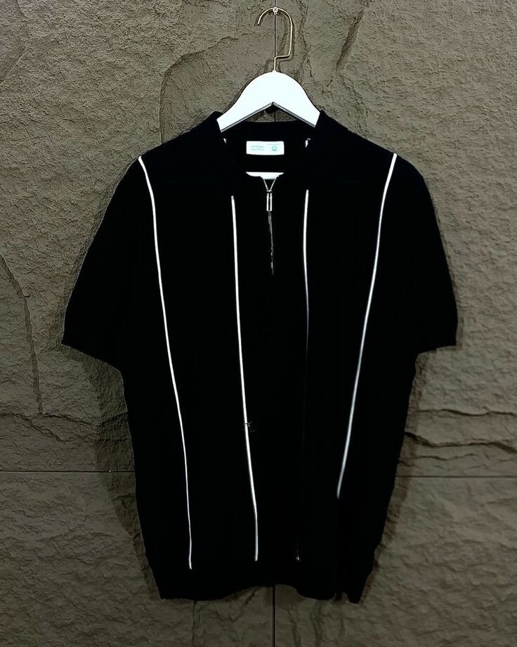 Polo à col zippé chic