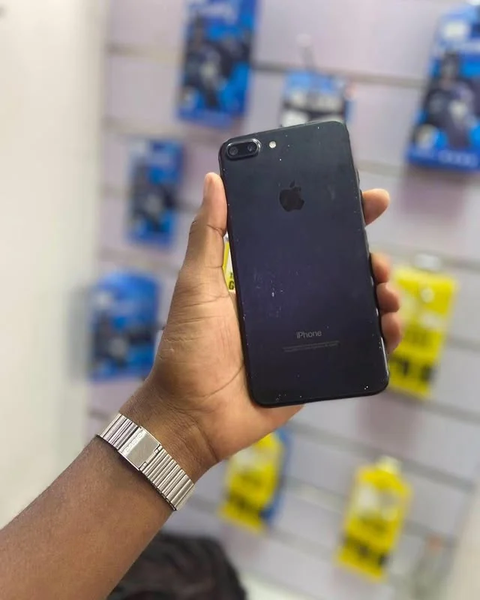 BRAND NEW IPHONE 🍏 pro 