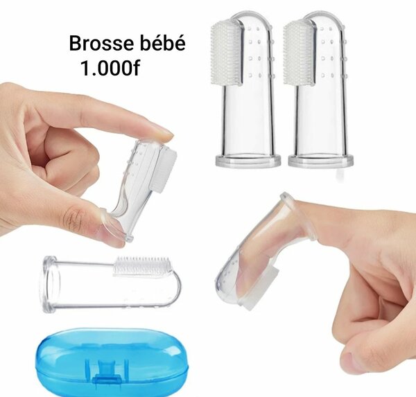 Brosse à dents bébé doigt