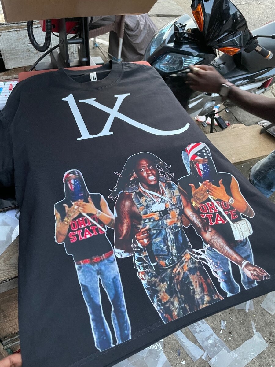 T-shirt Personnalisé Graphique