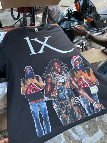 T-shirt Personnalisé Graphique