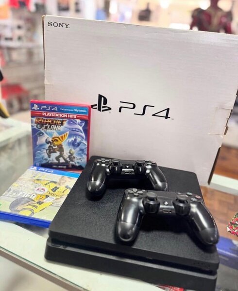 Console Sony PS4 Slim 1TB