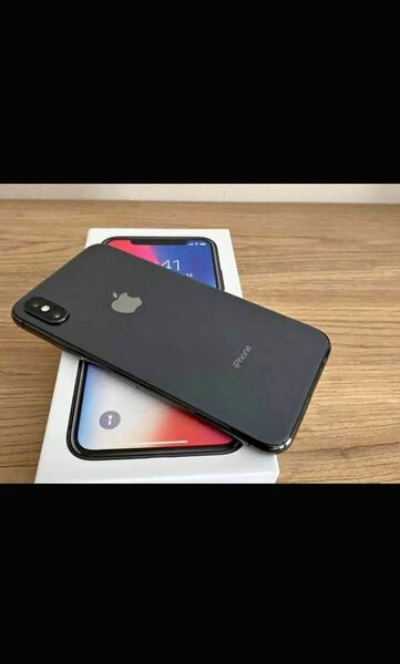 iPhone X avec accessoires