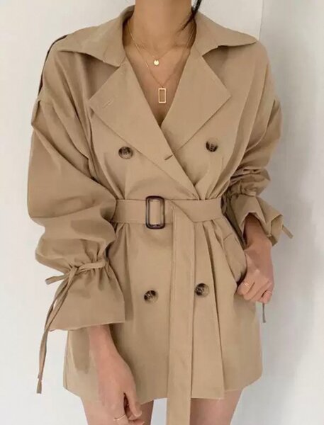 Стильный укороченный тренч на весну
