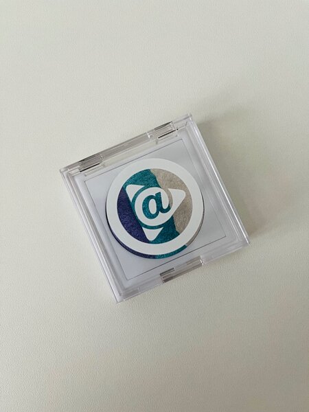 Тени для глаз