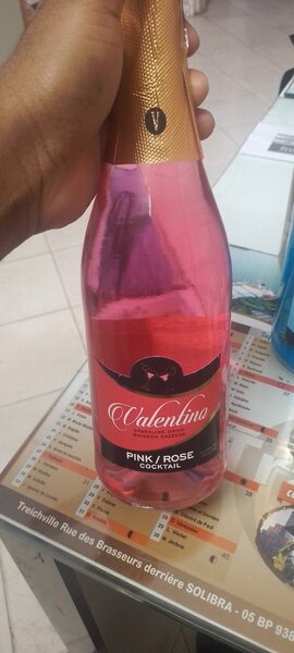 Vin mousseux aromatisé Valentino