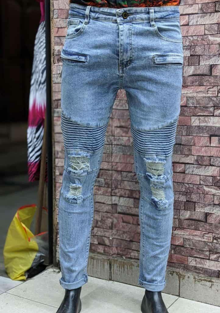 Jean's and t shirts shoes