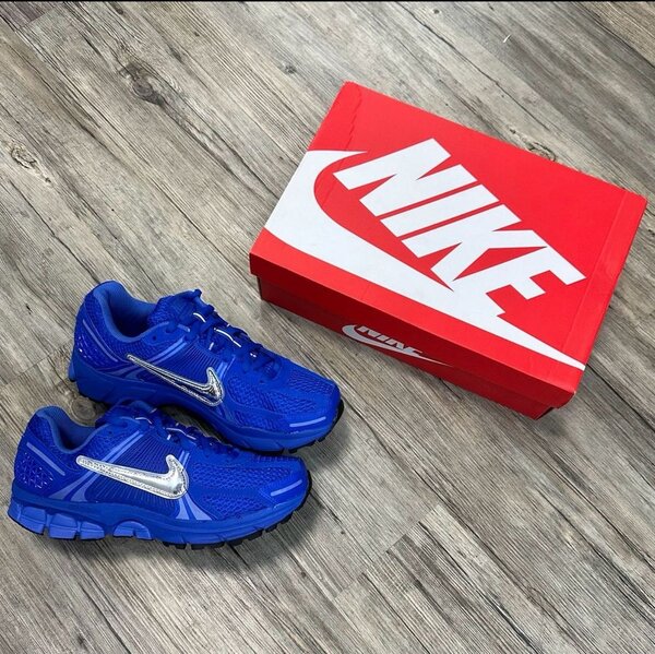 Baskets Nike vomero 5